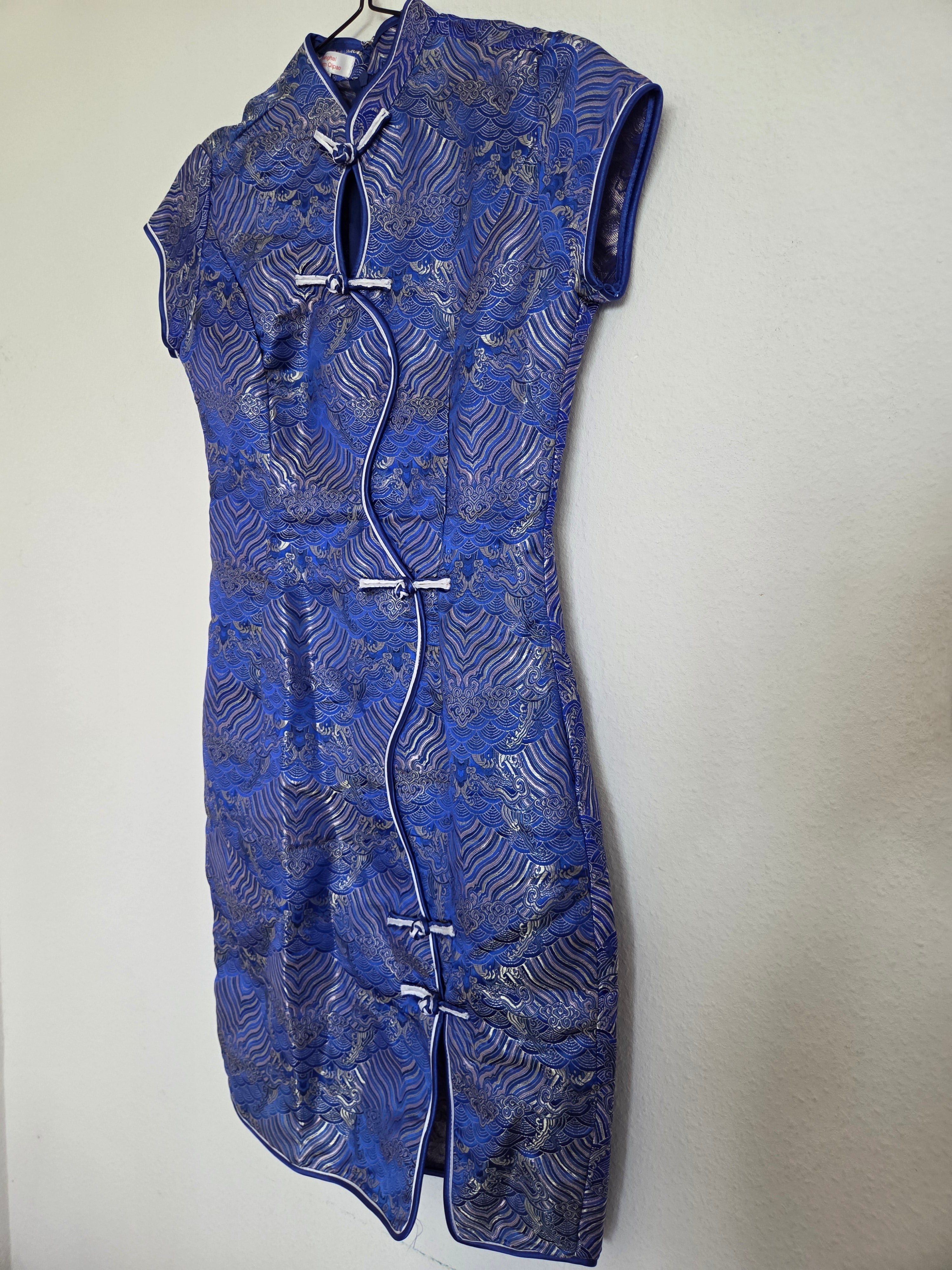 Robe Asiatique