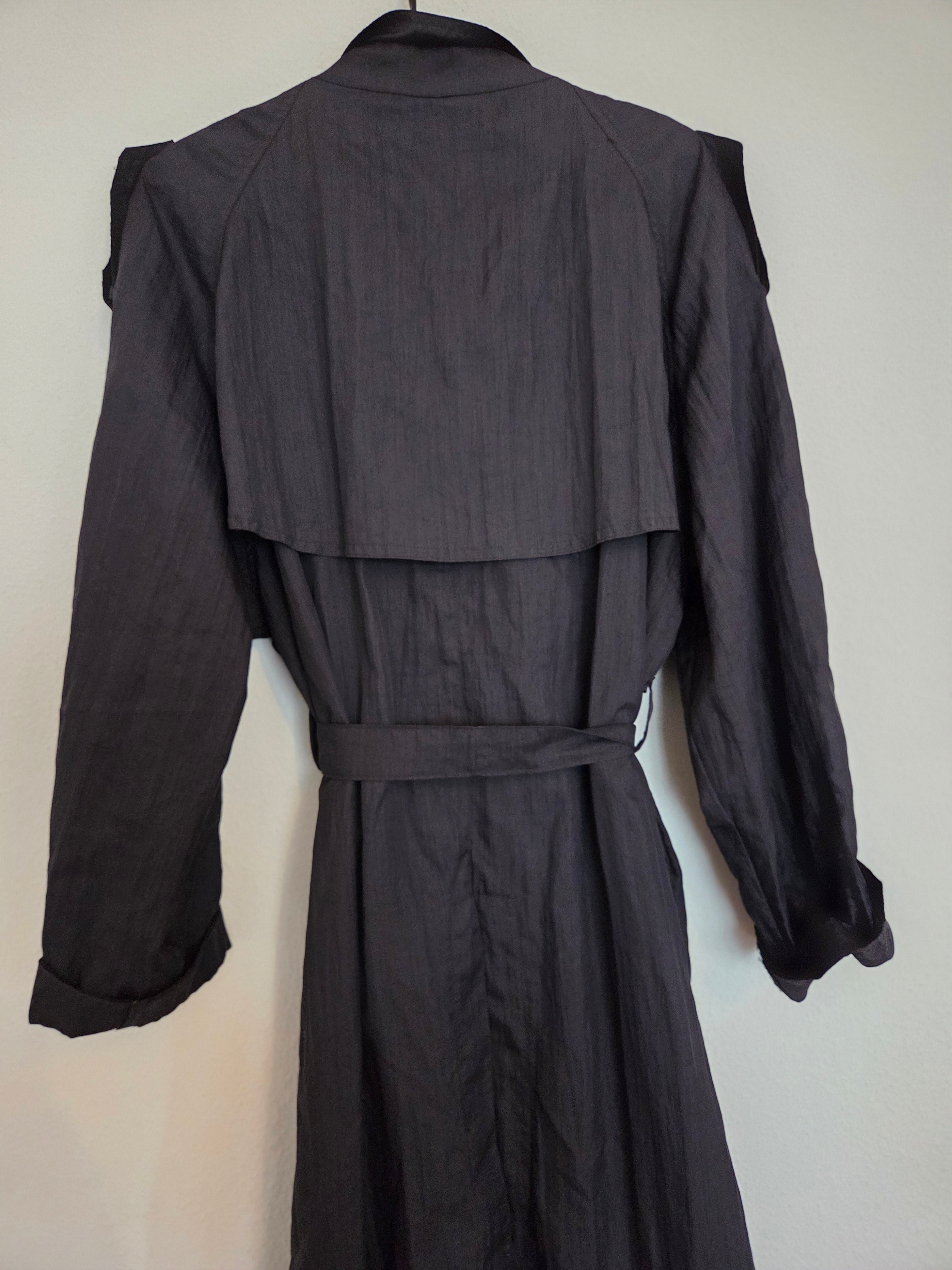 Trench noir tissu style froissé