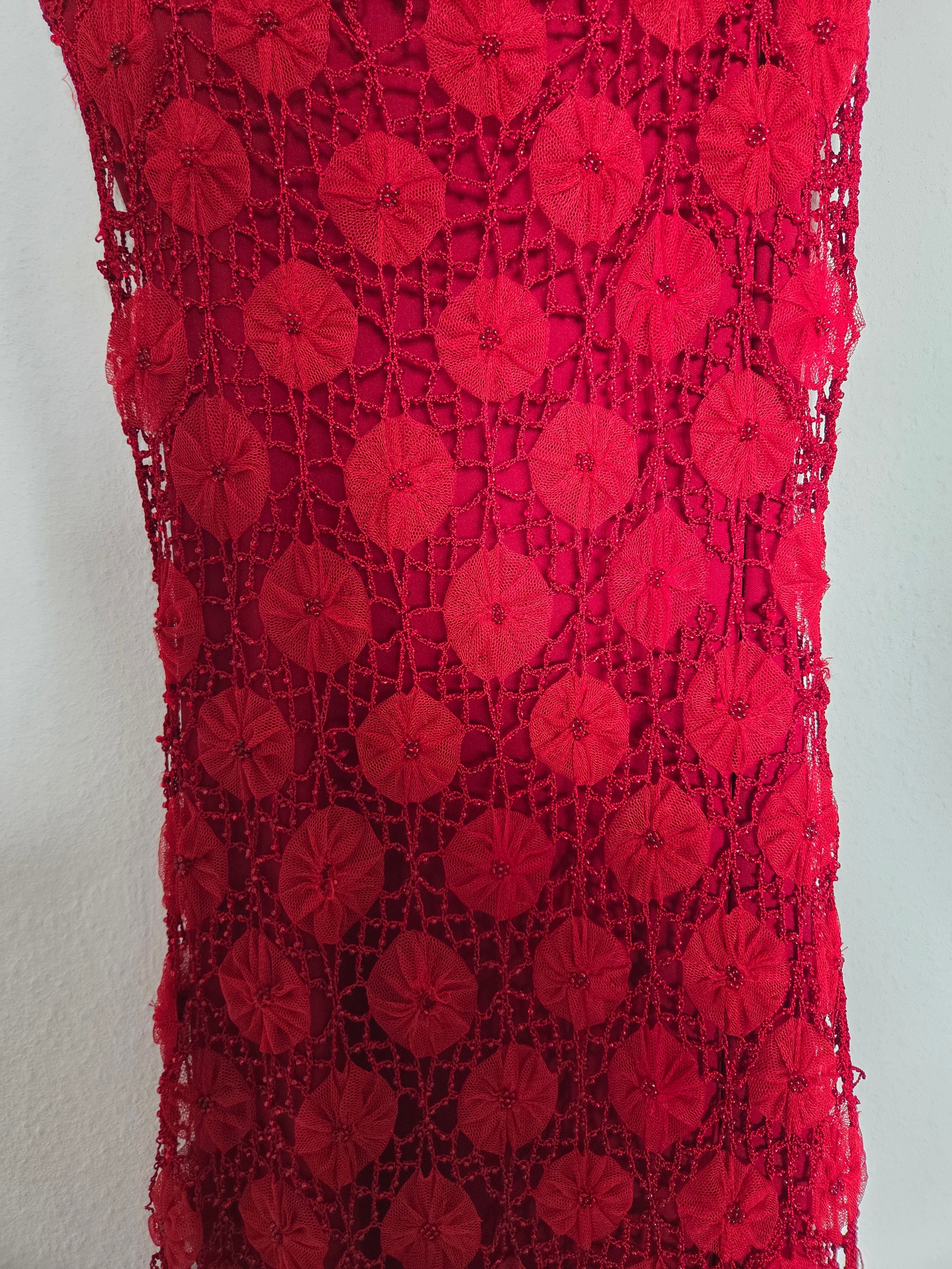 Robe perles rouges