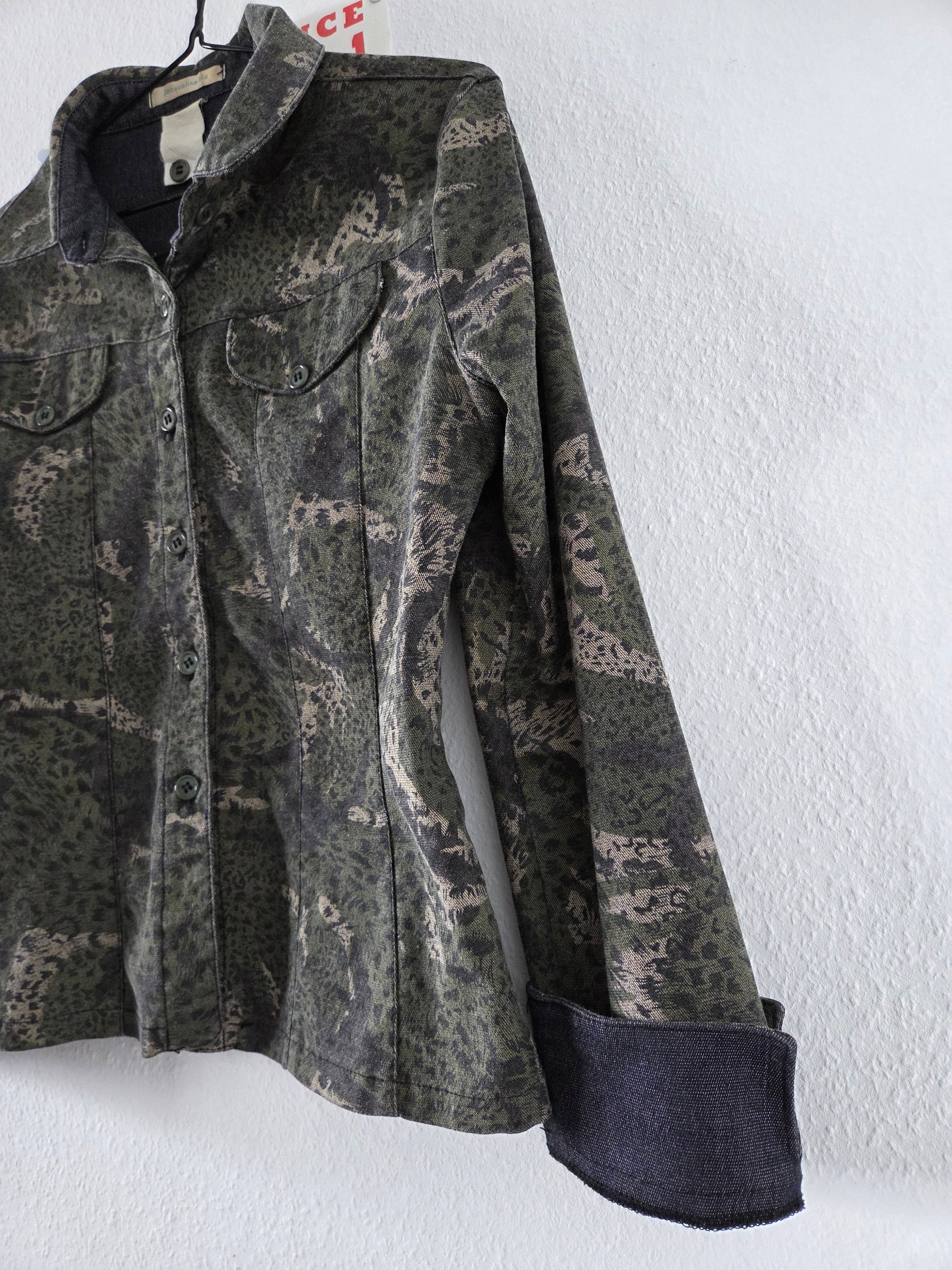 Veste en jeans léopard